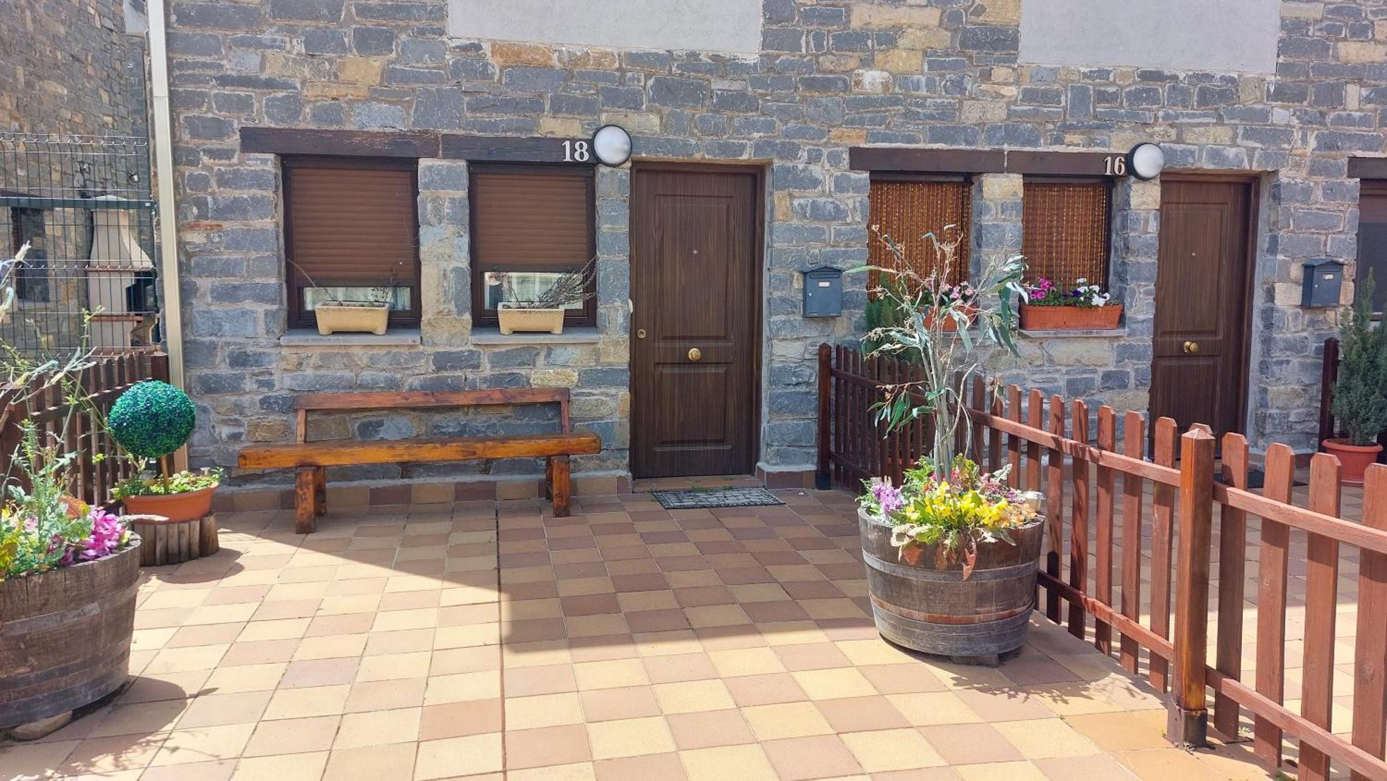 Apartamentos Castiello De Jaca 3000 Dış mekan fotoğraf